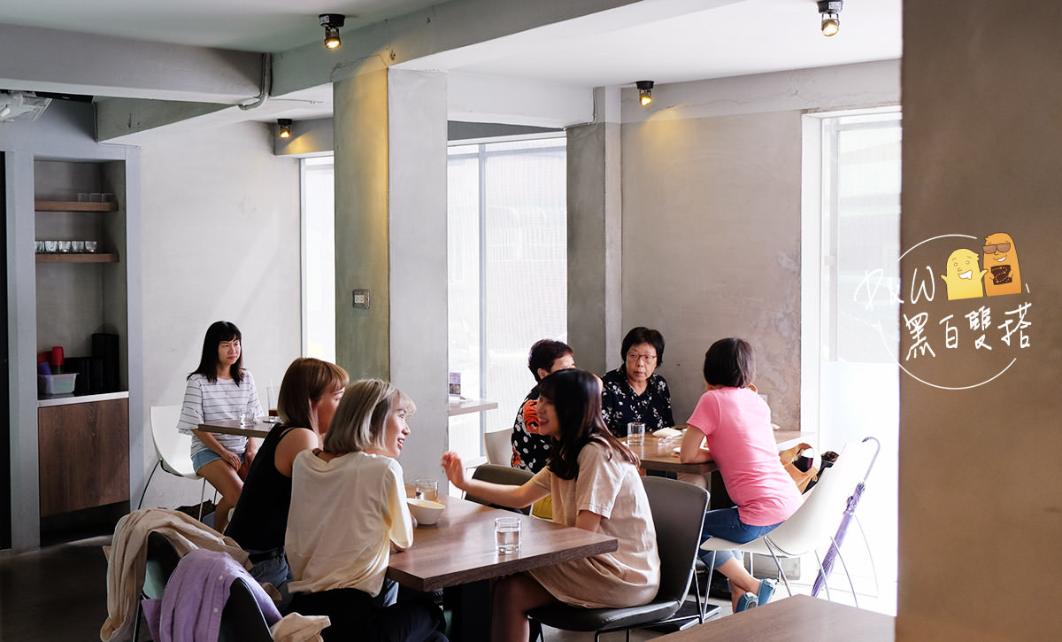 民生社區美食 Muse Cafe繆思咖啡！台北晚餐、午餐激推～義大利麵跟燉飯，強到嚇死人！附插座咖啡廳！