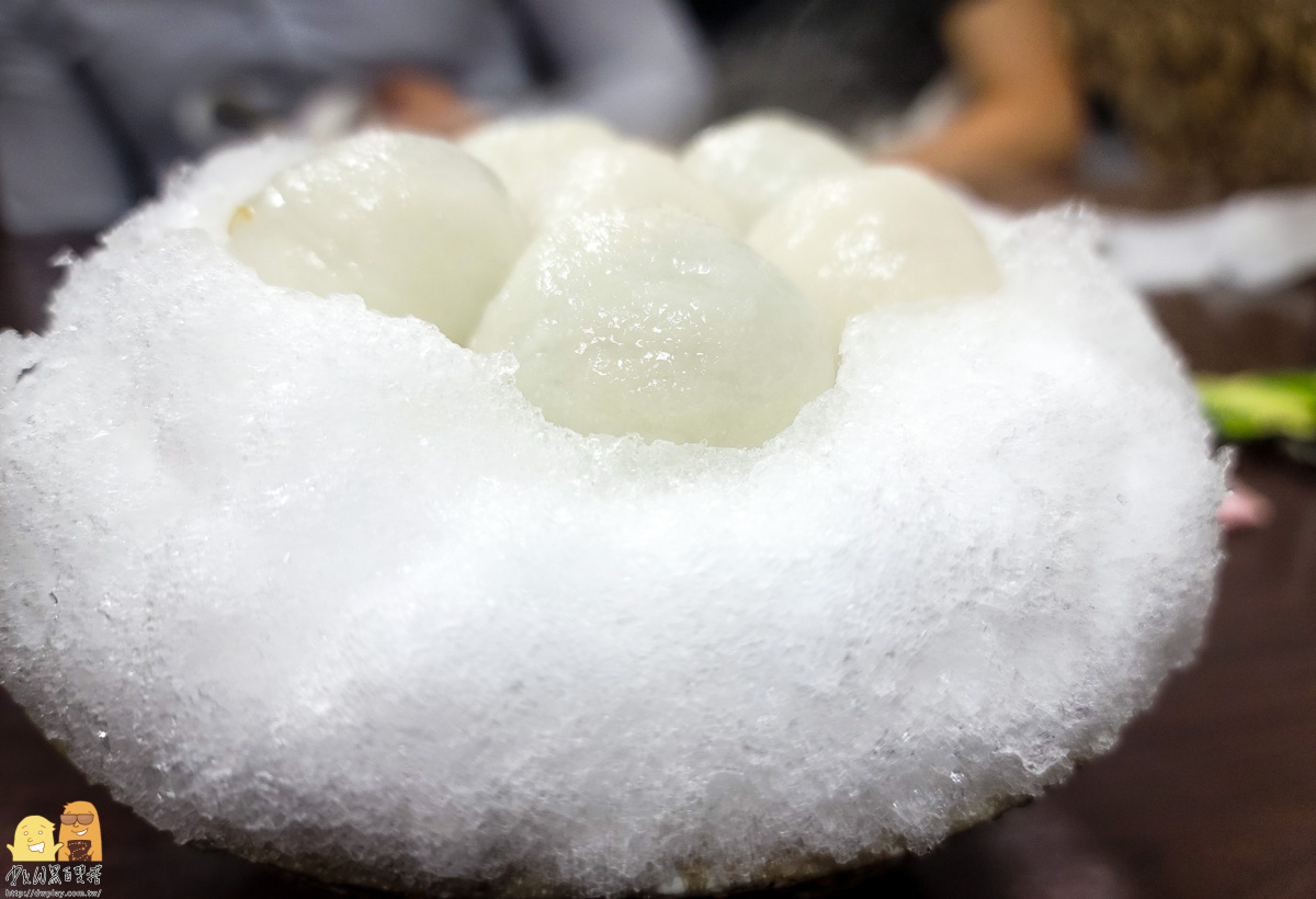 台北通化街夜市排隊冰品『御品元冰火湯圓』搭配桂花蜜清冰吃，享受冰火雙重奏的快感