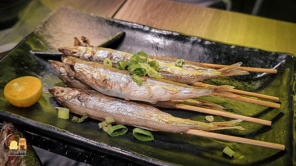 台北東區串燒串在一起，價格偏高味道平實，招待毛豆鹽巴給的毫不吝嗇！真是嚇人
