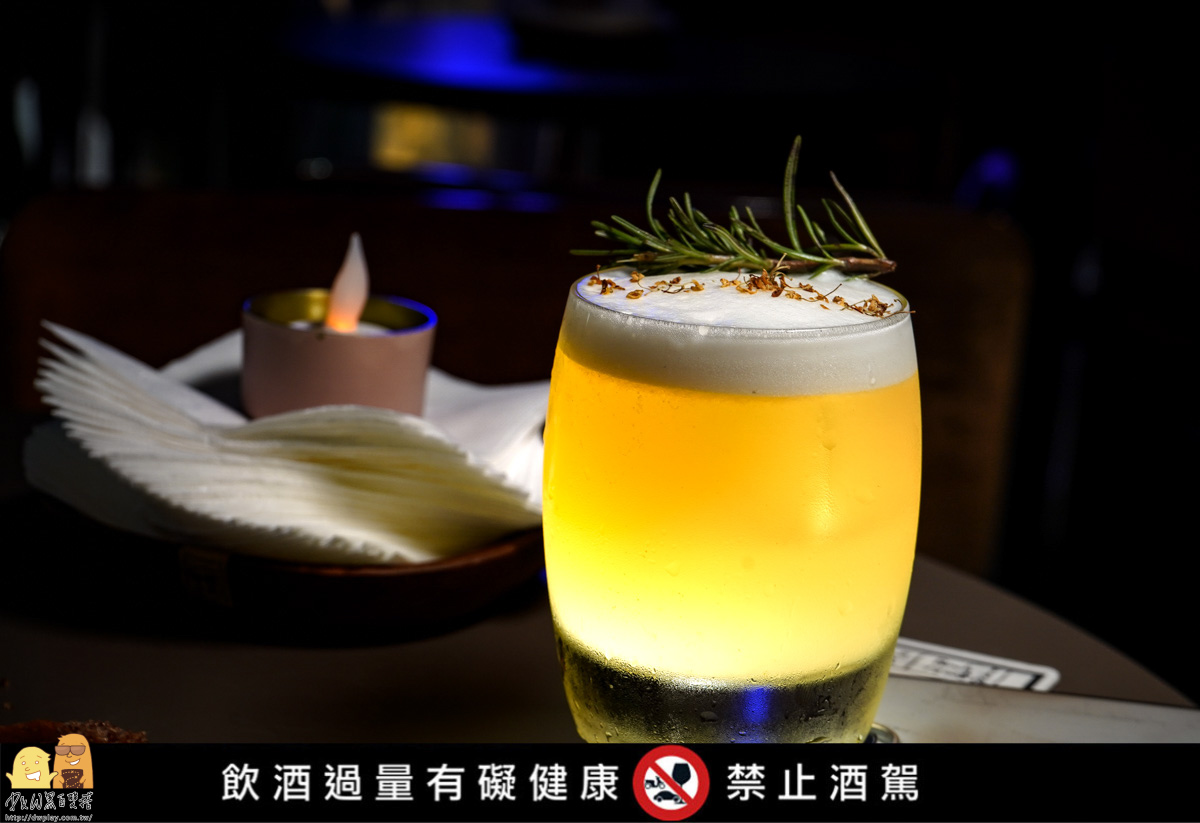 Nonsense Cafe&bar-台北西門酒吧推薦，下午就開喝!活潑氛圍的派對酒吧讓人驚喜！超適合好友聚餐