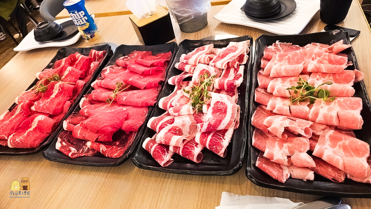 令和火鍋-東區延吉街火鍋肉多到吃不完!只要點鍋即可享用火鍋料、蔬菜吃到飽，最低只要288元
